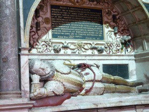 Sir William Paston's tomb in North Walsham Church. Nonchalant or what?