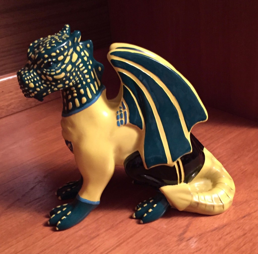 Gogo Canary dragon. You don't see many of them about. Birthday gift from Roger (and Debbie) to Dot.