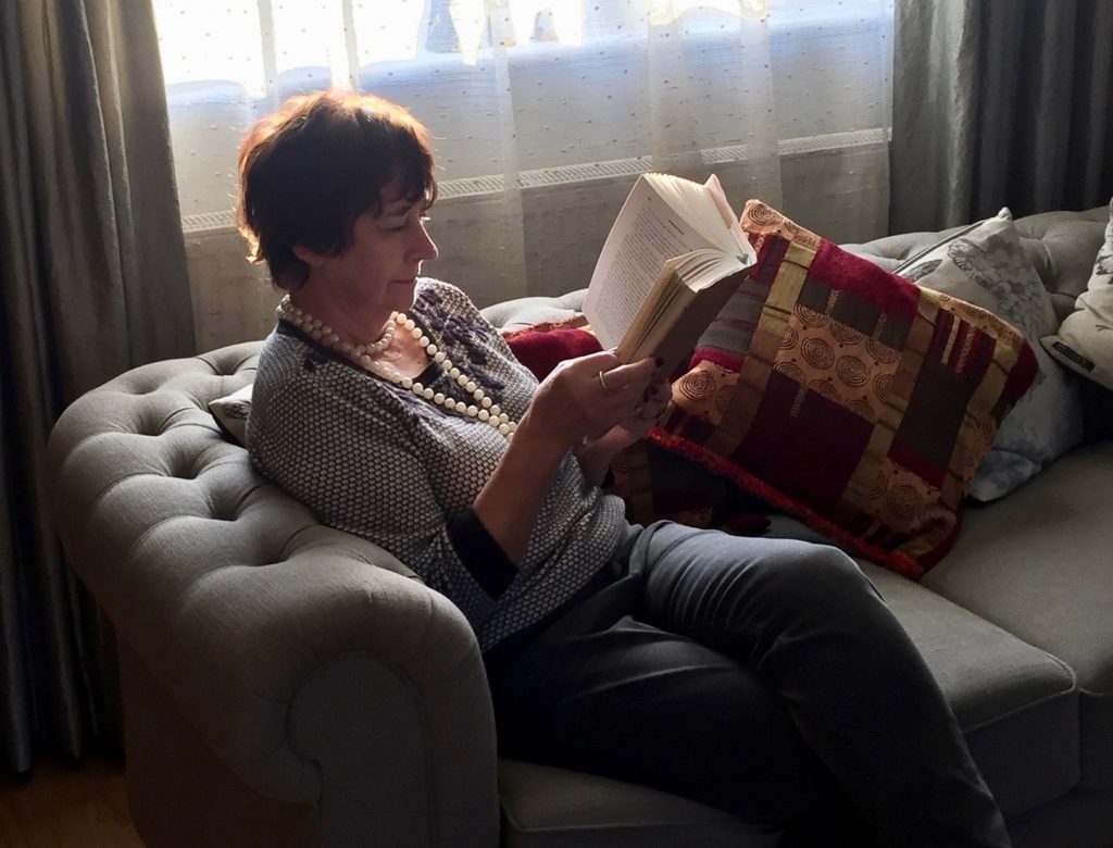 Dot in what has come to be a typical pose.